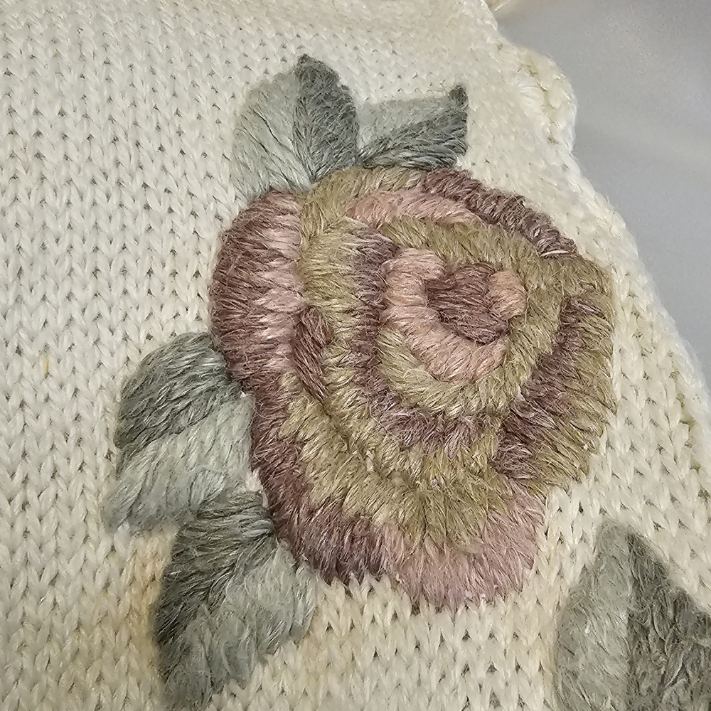 Jantzen Classic Women's Vintage Sweater Vest hand Embroidered Cream Floral Sz L - Picture 11 of 16